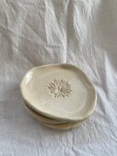 Load image into Gallery viewer, JULIA Ceramic Grater