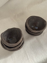 Lade das Bild in den Galerie-Viewer, ISA VASE