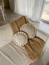 Load image into Gallery viewer, MELESTINA Throw - Golden Wheat