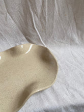 Load image into Gallery viewer, PALOMA Ceramic Plate