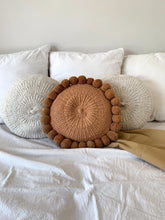 Load image into Gallery viewer, CERAFINA Cushion - M - Ochre