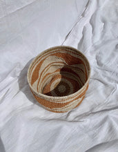 Load image into Gallery viewer, APOLINARIA Basket