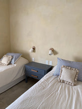 Lade das Bild in den Galerie-Viewer, CERAFINA Kissen - Quadratisch S - Natur