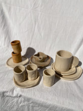 Load image into Gallery viewer, PETRONA Mug
