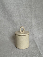 Lade das Bild in den Galerie-Viewer, AZUCENA Jar
