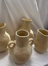 Lade das Bild in den Galerie-Viewer, CARLOTA Vase #3
