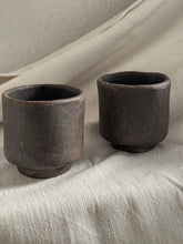 Lade das Bild in den Galerie-Viewer, ISA VASE
